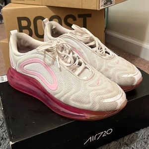 Nike Air Max 720!